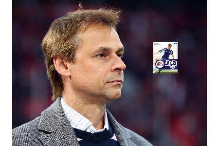 In der Bundesliga spielte Thon vor allem für Bayern und Schalke. Im Trikot der Königsblauen schafft er es 1999 auf das Cover...
