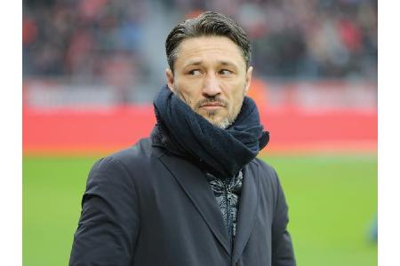 Nullnummer gegen den HSV: Frankfurt verpasst Schritt aus Krise
