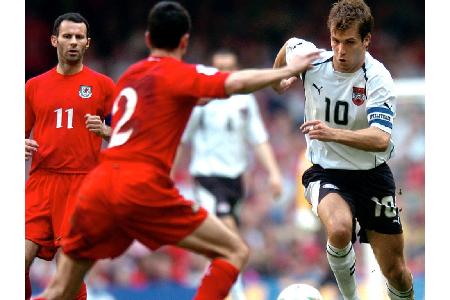 Andreas Ivanschitz kehrt in der WM-Qualifikation als Kapitän zurück. Beim legendären 2:0 in Cardiff gegen Wales trägt er die...