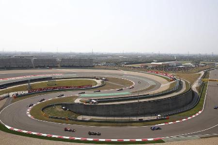 Der zweite GP führt die 20 Fahrer auf den Shanghai International Circuit. Seit 2004 wird in China gefahren. Besondere Spannu...