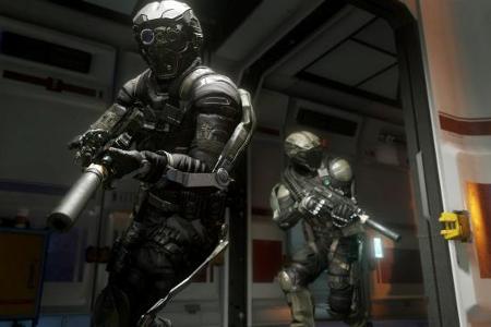 Soldaten in einem Labor in Call Of Duty: Advanced Warfare.