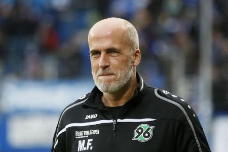 Der Trainer mit dem historisch schlechtesten Punkteschnitt aller Übungsleiter in der Bundesliga sucht auch nach einem neuen ...