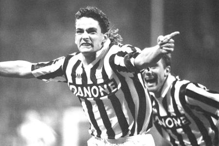 Der berühmteste Zopf der Fußballgeschichte hatte seine Glanzzeit in Diensten von Juventus Turin. Roberto Baggio verzauberte ...