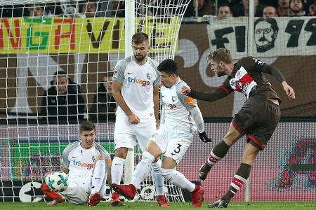 Sieg zum Jahresabschluss: St. Pauli beendet Negativserie und zieht an Bochum vorbei