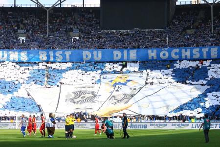 'Für uns bist du die höchste Karte' - Die Anhänger von Hertha BSC machen deutlich, dass die 'Alte Dame' ihr Trumpf ist.