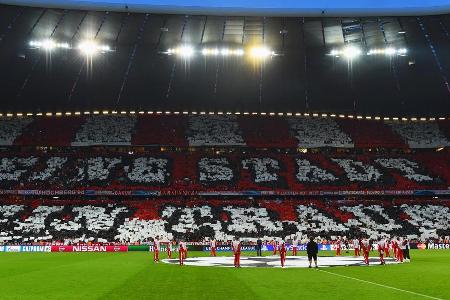 Die Antwort der Bayern-Fans auf das 0:3-Debakel aus dem Halbfinal-Hinspiel gegen Barcelona: Sie leben den Traum weiter und h...