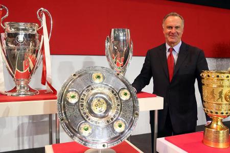 Im Juni 2013 war er als Funktionär auf Wolke sieben: Meisterschaft, Pokal, Champions League - der FC Bayern gewann das histo...