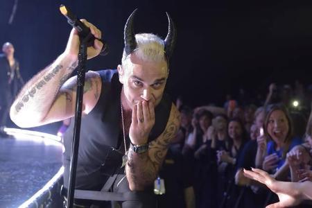 Robbie Williams is back! Seit einigen Tagen ist der Sänger unterwegs auf seiner nunmehr elften, großen Tournee durch Europa ...