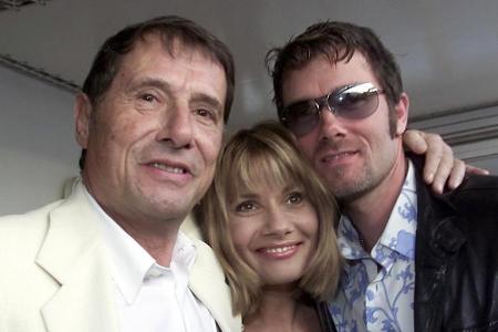 Udo Jürgens mit seiner Tochter Jenny und seinem Sohn John im Juli 2002