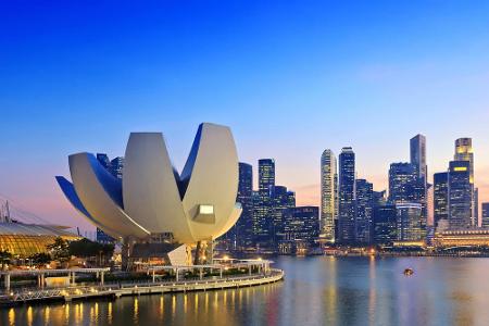 PLATZ 6 Singapur: Die Bevölkerung wächst unentwegt, die Touristenzahlen auch. Die Wirtschafts- und Finanzmetropole zählte st...