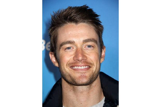 ...ihrem Freund, dem Schauspieler Robert Buckley, mit diesen Aufnahmen eine Freude machen. Fotos für die Großeltern, für den...