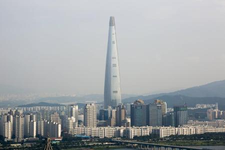 Lotte World Tower Afflo.jpg