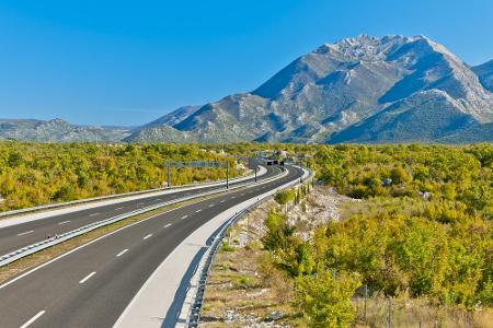 Per Auto, Bahn oder Flugzeug - es ist leicht, Kroatien schnell zu erreichen. Das Land ist im Vergleich zu anderen EU-Staaten...