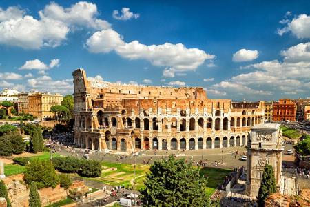 Wo sich in der Antike Gladiatoren wüste Kämpfe auf Leben und Tod lieferten, tummeln sich heute täglich zigtausende Touristen...