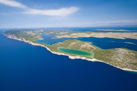 Im Archipel von Zadar gibt es viele Insel. Die größte davon ist Dugi Otok, auf der auch der Naturpark Telascica liegt. Das H...