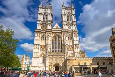 Das Westminster Abbey ist eine beinahe 1000 Jahre alte Kirche. In dieser werden traditionell britische Monarchen gekrönt und...
