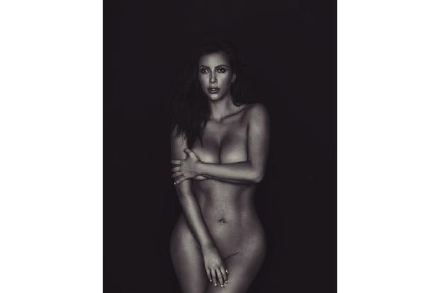 Kim Kardashian Instagram Kim Kardashian.jpg