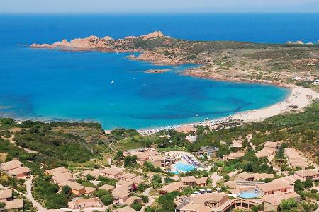 Wahrzeichen der Nordküste Sardiniens: die Isola Rossa mit ihrer Traumbucht