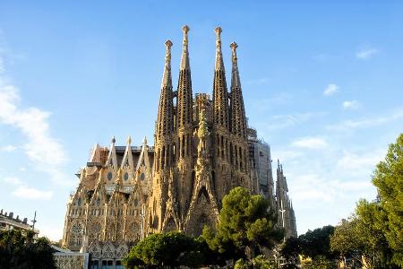 Die Kathedrale La Sagrada Familia ist das berühmteste Bauwerk Barcelonas