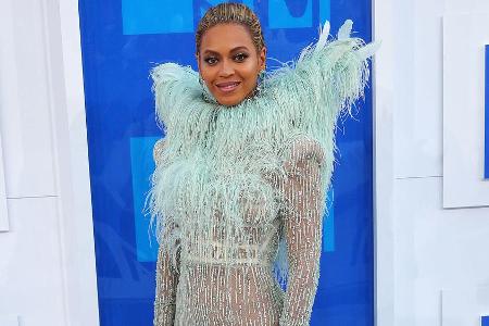Beyoncé auf dem roten Teppich der MTV Video Music Awards in New York