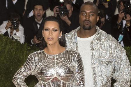 Die silbernen Zugpferde des Clans: Kim Kardashian und Ehemann Kanye West bei der Met Gala am Montag in New York