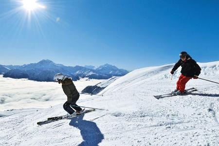 Skifahren in der Schweiz bei reichlich Sonnenschein