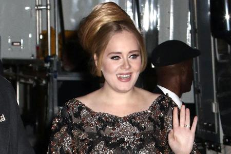Adele zu Gast beim RTL-Jahresrückblick