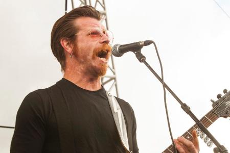 Die Eagles of Death Metal wollen bei der Wiedereröffnung des Bataclan spielen