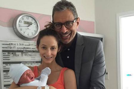 Strahlende Eltern: Jeff Goldblum, seine Frau Emilie und ihr Sohn Charlie