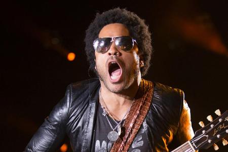 Immer ein Hingucker, diesmal gleich doppelt: Lenny Kravitz