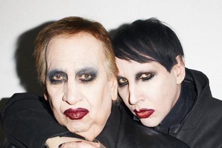 Ein wenig erinnert Marilyn Mansons Vater an Mephisto aus Goethes 