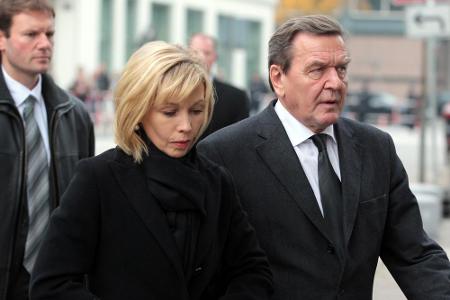 Gerhard Schröder hat sich nach 18 Jahren von seiner Doris getrennt