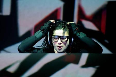 Platz 10 geht an den US-amerikanischen DJ und Musikproduzenten Skrillex. Sein Talent an den Turntables spülte dem 26-Jährige...