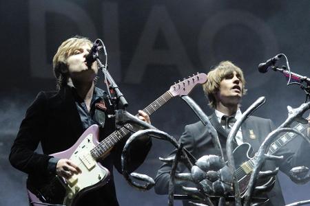 Die schwedische Band Mando Diao 2010 bei einem Auftritt auf dem Hurricane-Festival