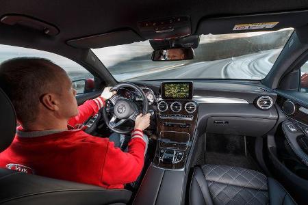 Mercedes GLC 300 4Matic Coupé, Cockpit