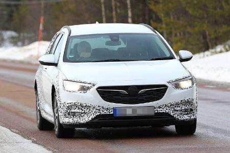 Opel Insignia Country Tourer Erlkönig