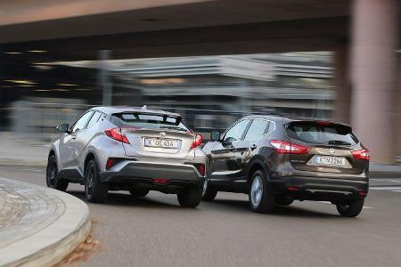 Nissan Qashqai 1.2 DIG-T, Toyota C-HR 1.2 T,