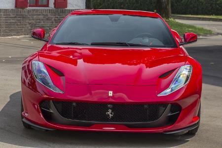 Ferrari 812 Superfast im Fahrbericht, V12, Saugmotor