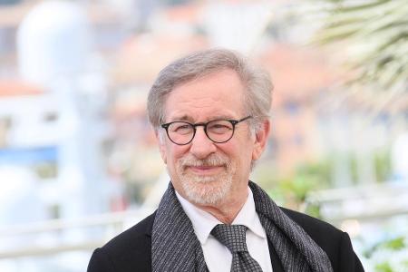 Steven Spielberg musste da schon tiefer in die Tasche greifen: Fast 100 Millionen Euro bekam seine Ex Amy Irving. Etwas mehr...