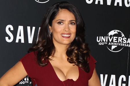 Sie zeigt gerne, was sie hat: Salma Hayek bei einem Fototermin.