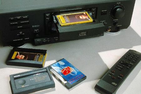 1992 - 1996: Digital Compact Cassette
