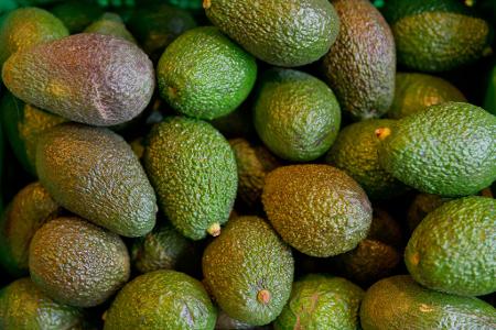 Umstrittene Superfrucht - Avocado-Boom in Deutschland