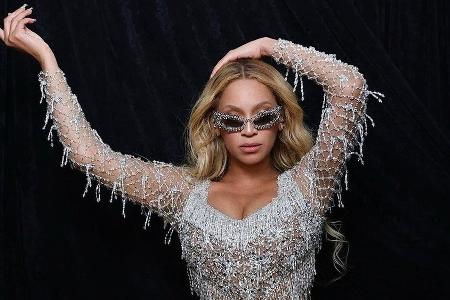 Beyoncé enthüllt ihre Haarpflege-Routine - und ihre Naturlocken