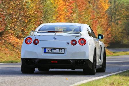 Nissan GT-R, Seitenansicht