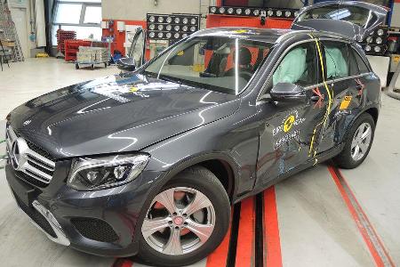 12/2015 EuroNCAP Crashtest Mercedes GLC