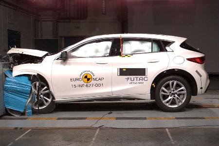 12/2015 EuroNCAP Crashtest Infiniti Q30.