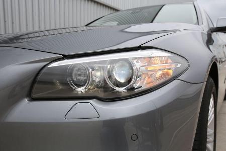 BMW 528i Touring, Frontscheinwerfer