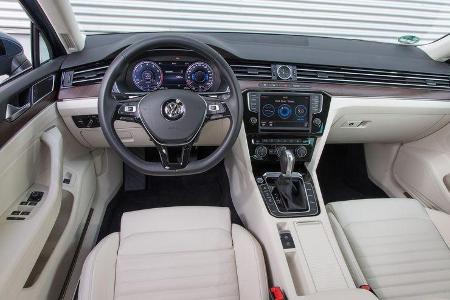 VW Passat 2.0 TSI, Cockpit