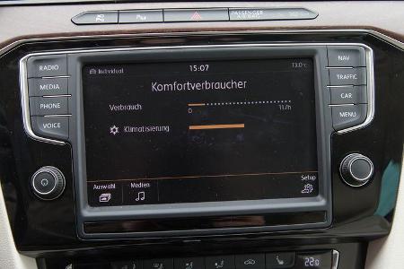 VW Passat 2.0 TSI, Anzeige, Infotainment