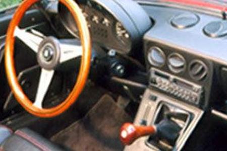 Die Eisbecher sind passé, Cockpit wie beim Nachfolger.